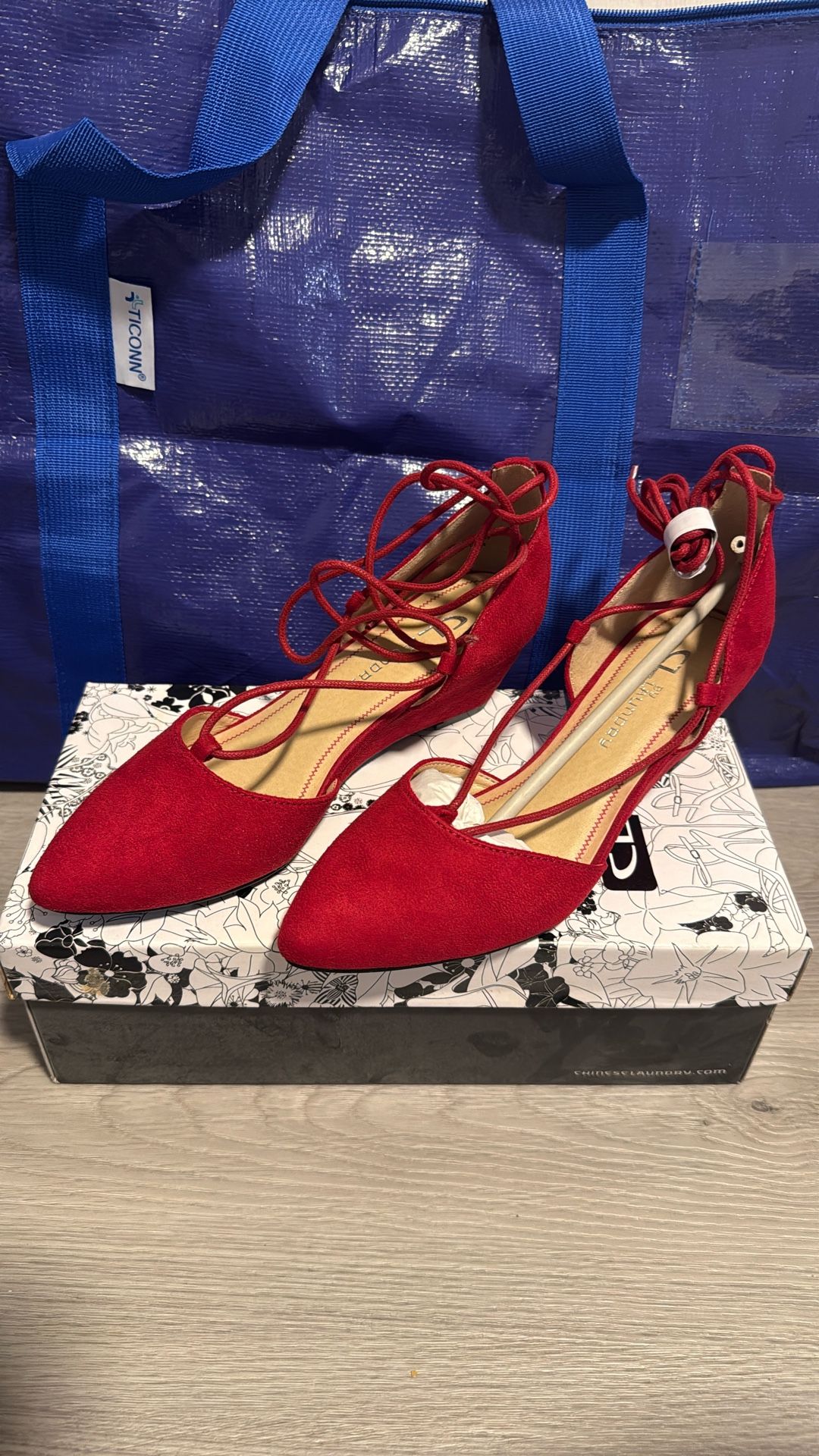 Red 2inch Wedge Womens 6.5 Shoes