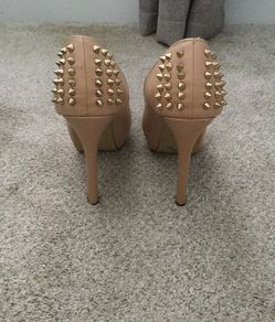 Shoedazzle spiked heels