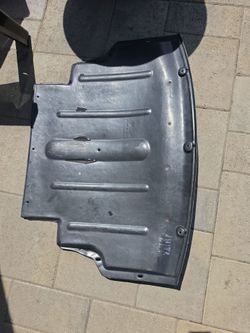 Brand new z4 e85 engine undertray