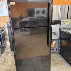 Frigidaire refrigerador 30 inch ice maiker good