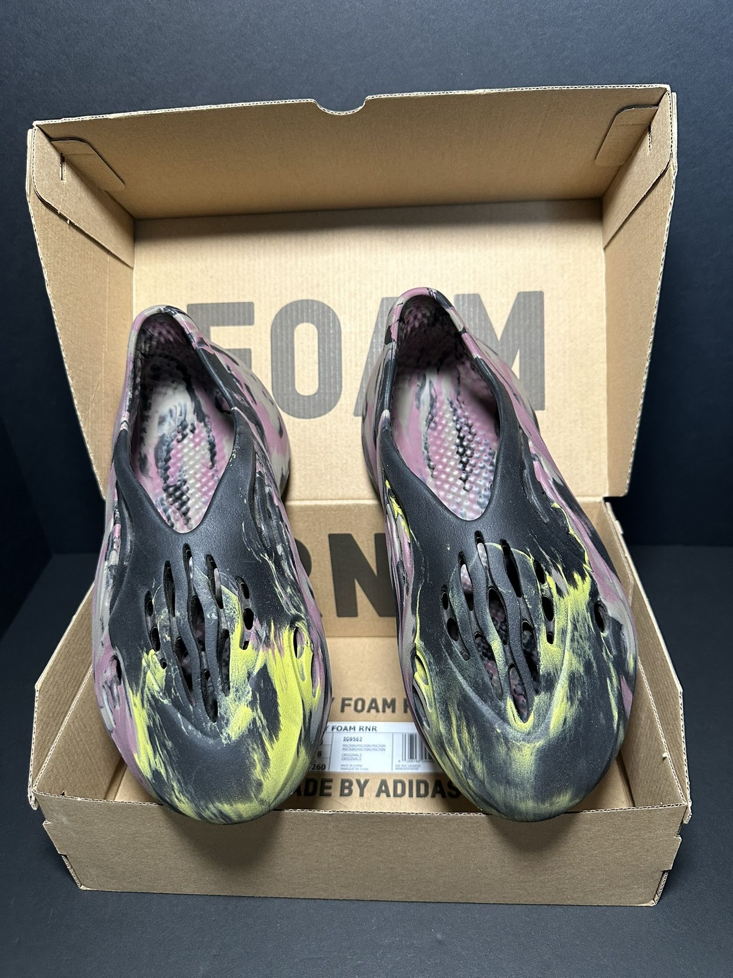 Adidas Yeezy Foam Rnr MX Carbon Size 8 