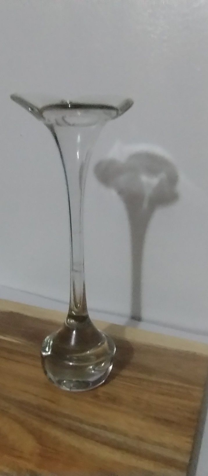 VINTAGE ASEDA CRYSTAL - GLASS VASE 10"×4"