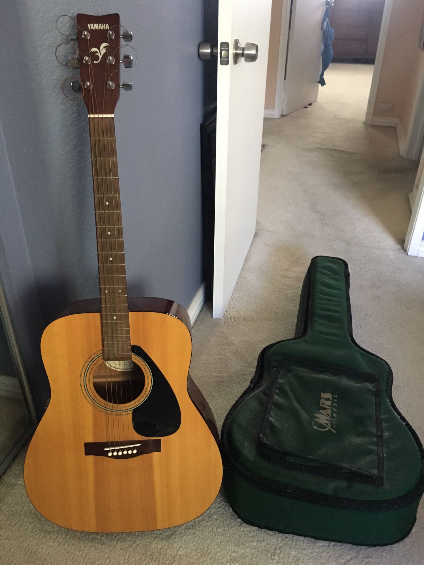 Yamaha guitar and gig bag