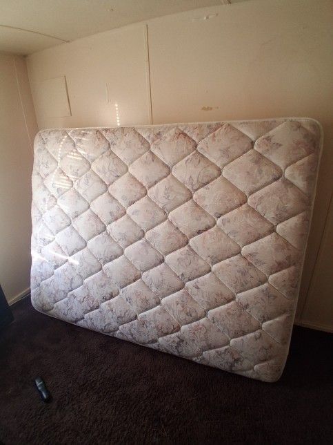 Queen Size Mattress