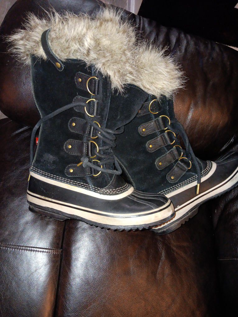 Womens Sorel Snow Boots