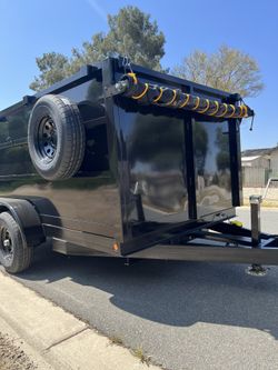 DUMP TRAILERS 