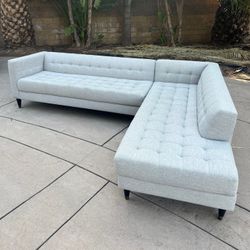 Sleek Living Spaces Mid-Century Modern Sectional Sofa in Light Gray