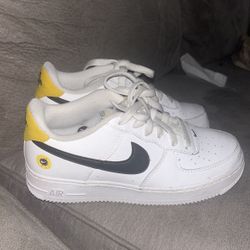 Nike Air Force 6y 