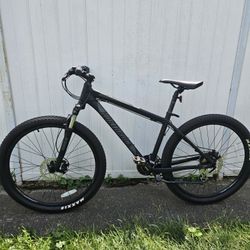 Northrock XC27 Mountain Bike 