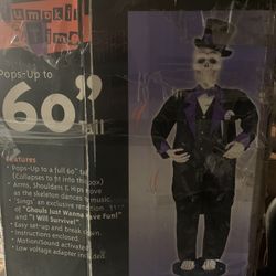 HALLOWEEN DANCING SKELETON 60 In Tall