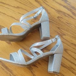 3" BLOCK HEEL, SILVER GLITTER, SHOES