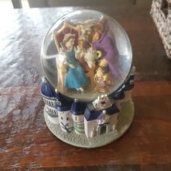 Beauty And The Beast Singing Snow Globe 