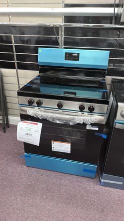 Frigidaire 30 in. 5 Burner Element Freestanding Electric Range in Stainless Steel with Dual Expandable Element and Quick Boil