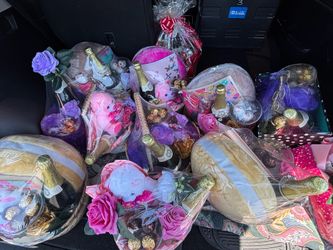 MOTHERS DAY BASKETS