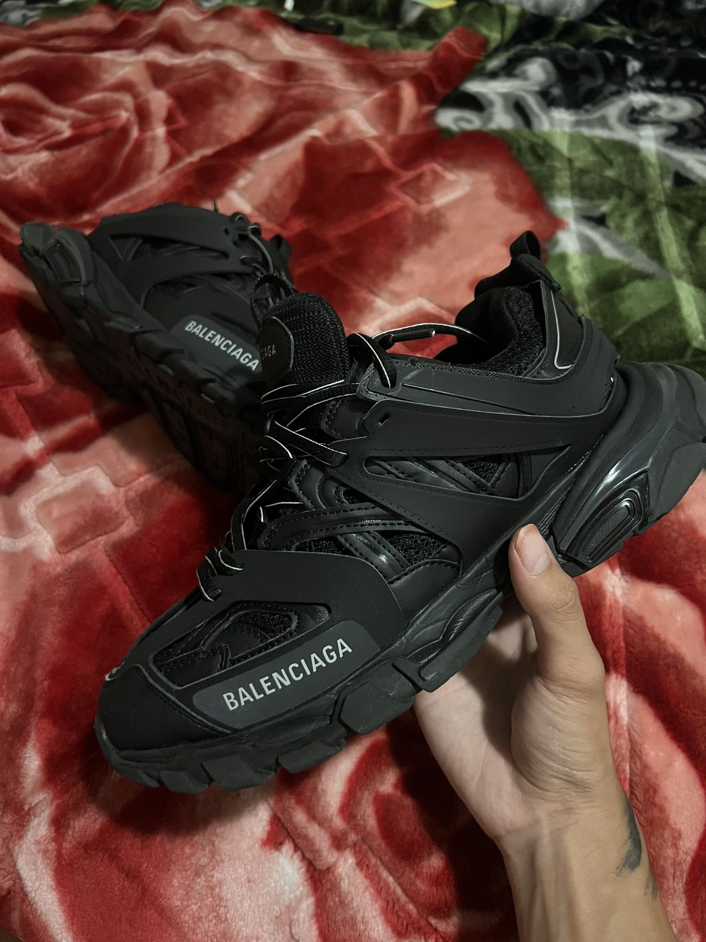balenciaga tracks
