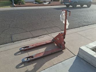 Used pallet jack
