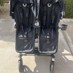 Bugaboo Donkey 5 Duo Stroller 