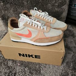 Nike DBREAK-TYPE MENS Size 9.5