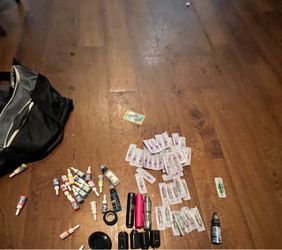 tattoo guns, batteries,needles,ink,cleaning solution