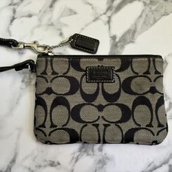 coach zip wristlet in signature canvas 