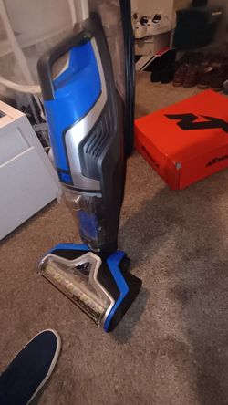Like New Bissell Crosswave Premier. Vac, Mop And Shampoo In 1!