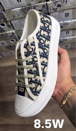 size 8.5