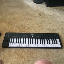 Arturia Keylab Essential 49  $120