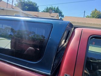 Camper shell for tacoma can b use in other trucks