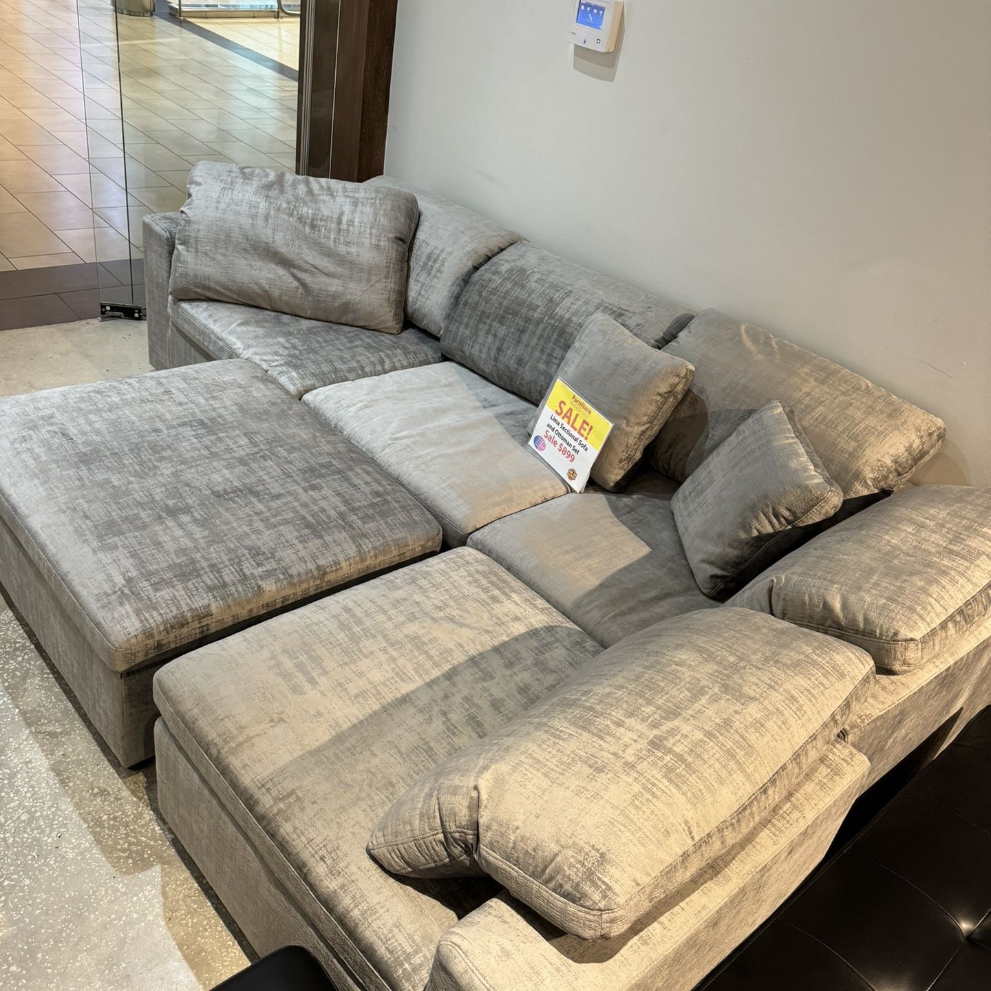 BEAUTIFUL LIMA SECTIONAL SOFA!$799!*SAME DAY DELIVERY*NO CREDIT NEEDED*EASY FINANCING*HUGE SALE*