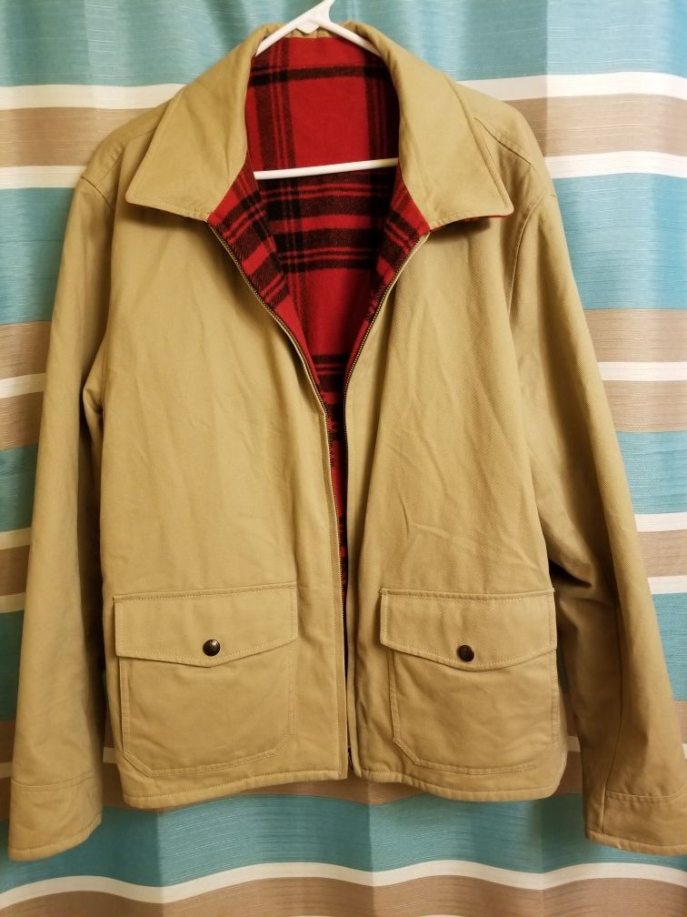 American Living Plaid reversible/Sz L American Living Plaid reversible/Sz L