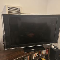 47" Sony Bravia HDTV
