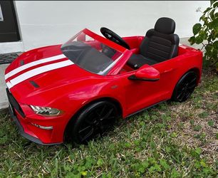 6V Ford Mustang Powered Ride on