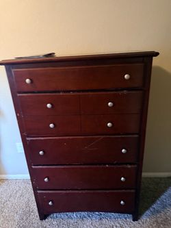2 Free Dressers