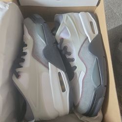 Air Jordan 4 BG PRM size 6y