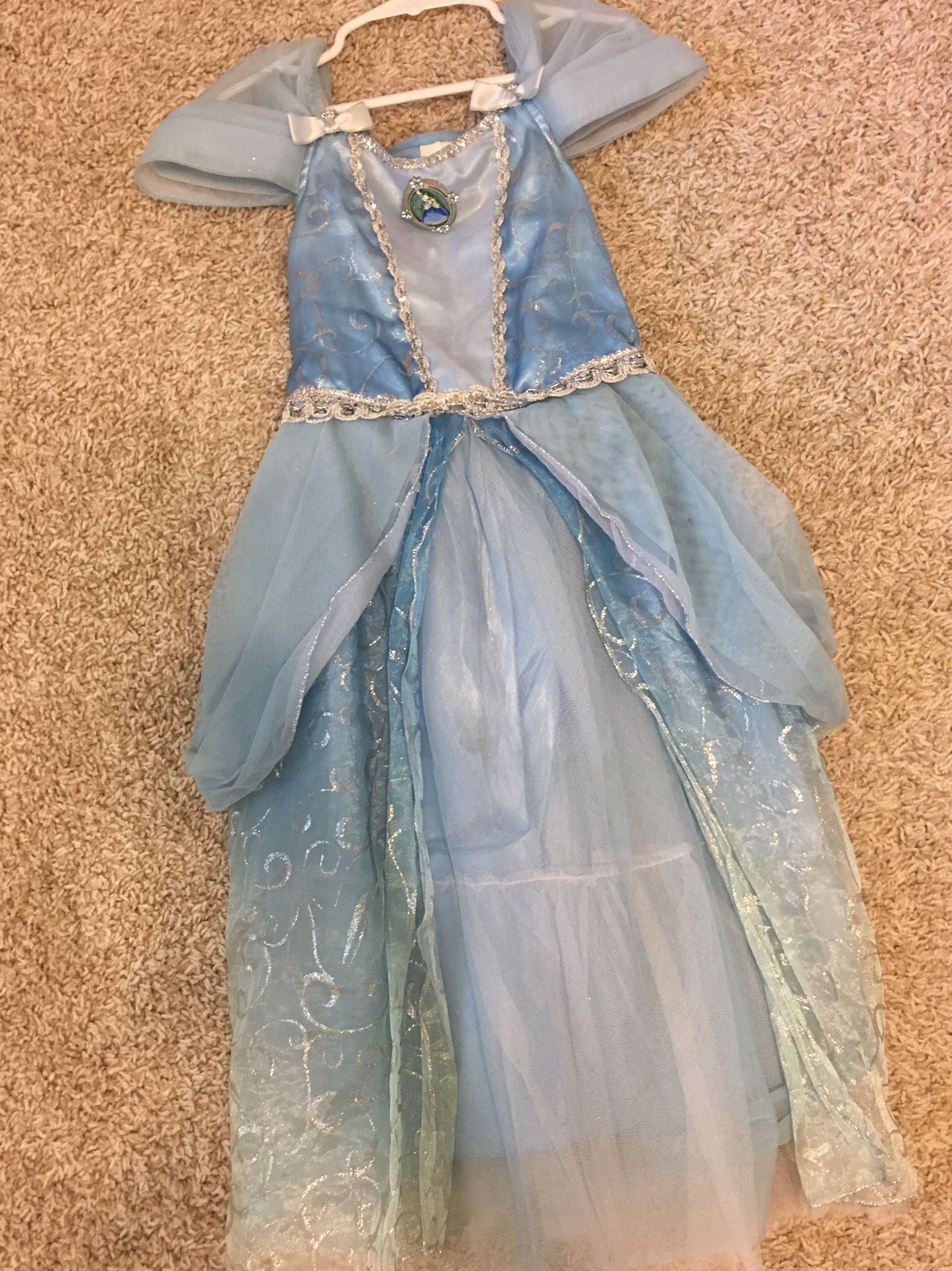 Disney Store Cinderella Costume-size 4