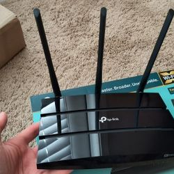 TP Link AC1300 WiFi Wireless AC Router 