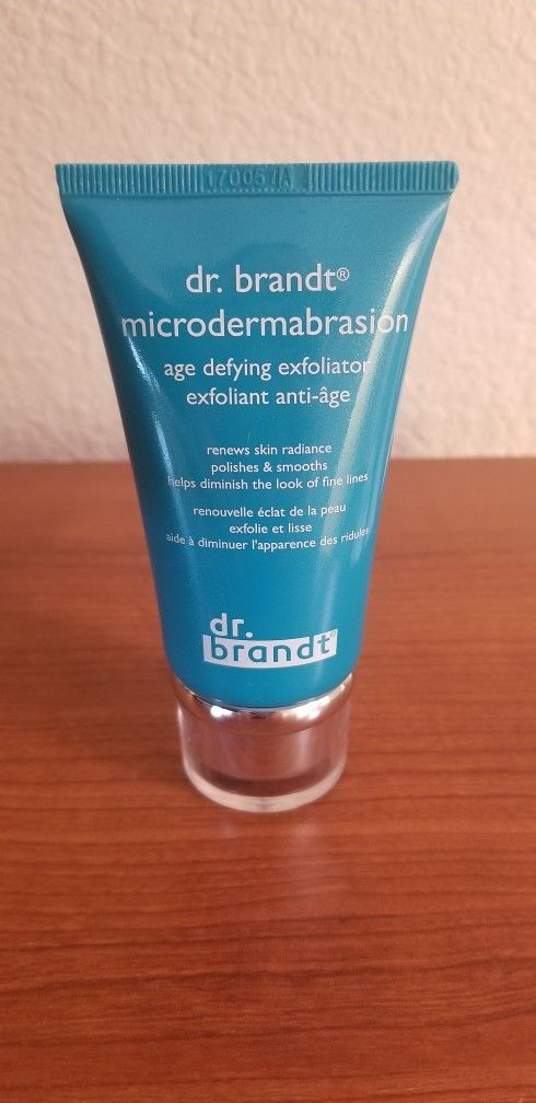 dr. brandt Microdermabrasion Face Exfoliator (2oz.)