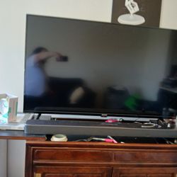 TV AND SOUNDBAR W/SUB BUNDLE...