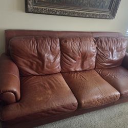 High End Leather Couch Good Condition 