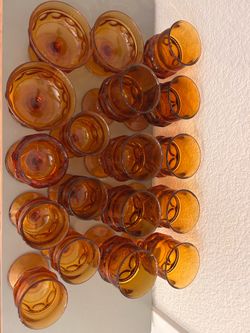 Vintage Indiana glass company Amber glasses cups