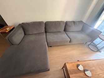 Living Spaces sectional sofa