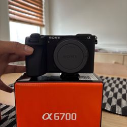 Sony A6700 26 MP APS-C Mirrorless Camera - Black