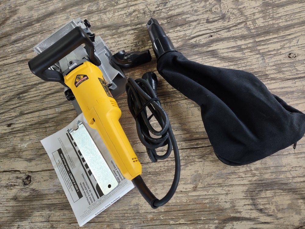 DeWalt Plate Joiner NEW for Sale in Charlotte, NC OfferUp