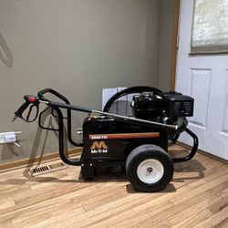 Mi-T-M Pressure Washer 