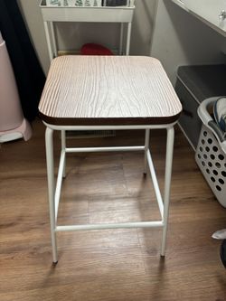 stool