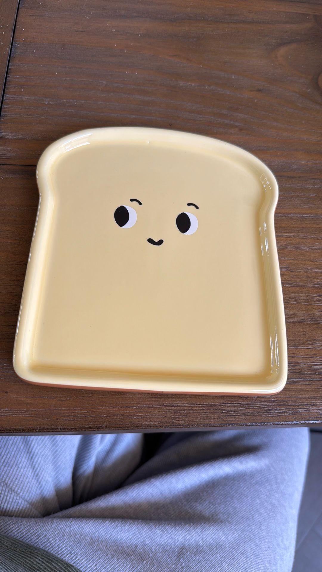 Jubilee Funny Food Toast Shaped Dish