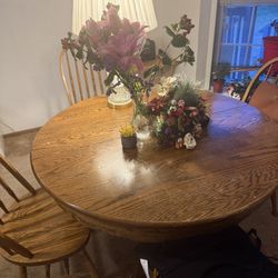 Kitchen Table With 4 Chairs