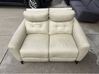 Dual power recliner