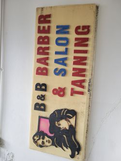 Vintage Salon Signage