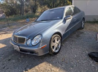 2005 Mercedes-Benz E-Class
